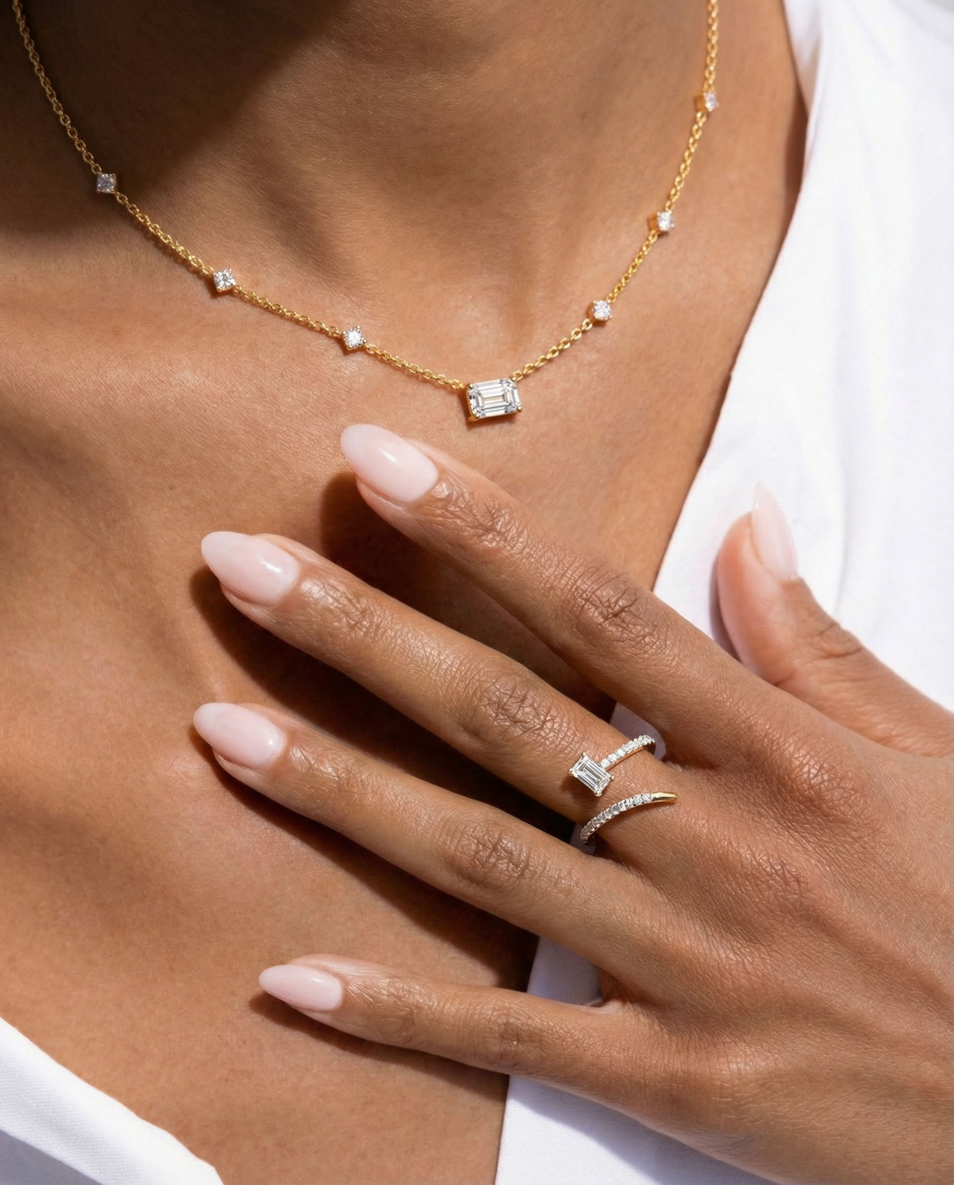 The lab grown diamond price guide — what moves the number up or down