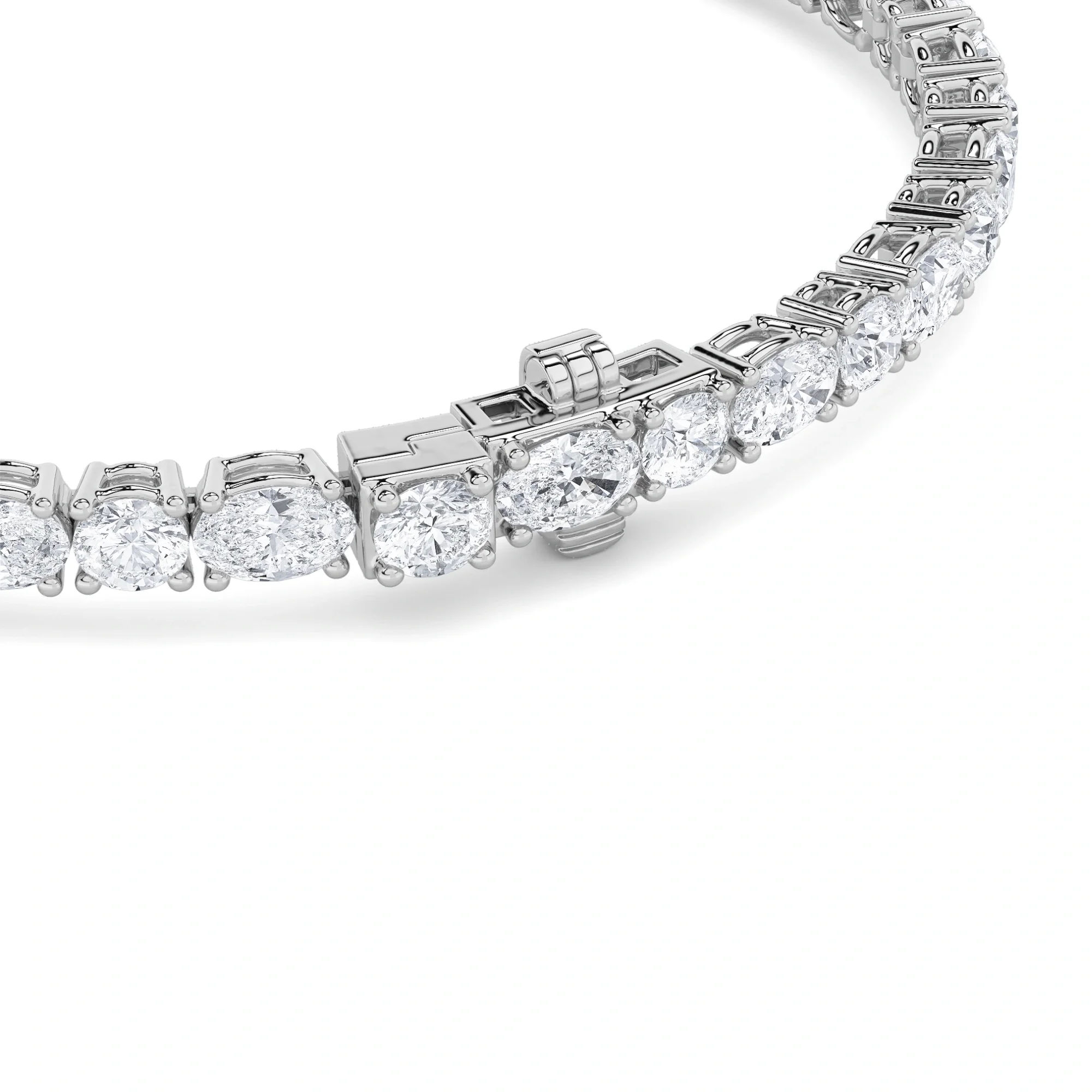 The Classic Spark Diamond Bracelet 1
