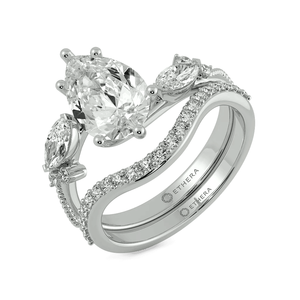 Crescent Flame Ring