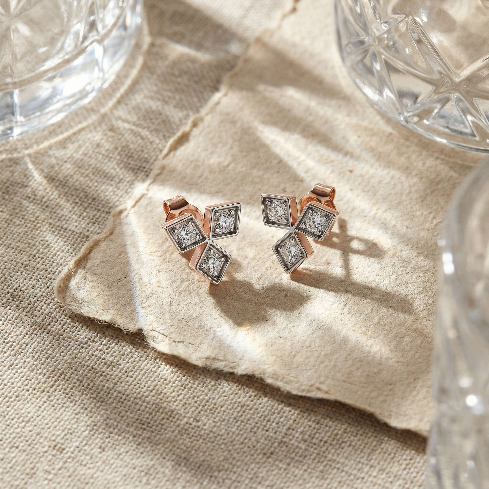 Facet Flow Studs 2