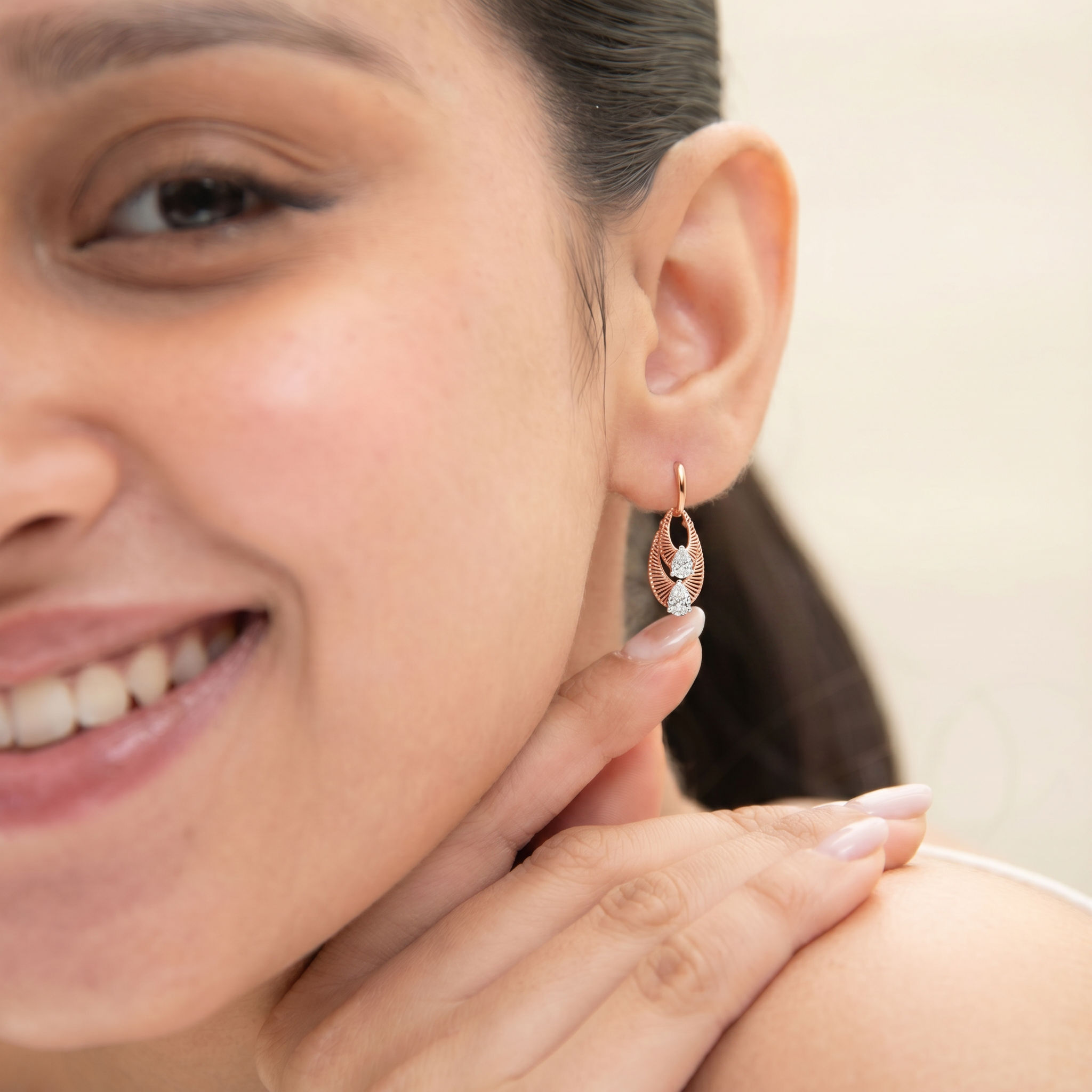 Featherline Pear Drop Earrings 1