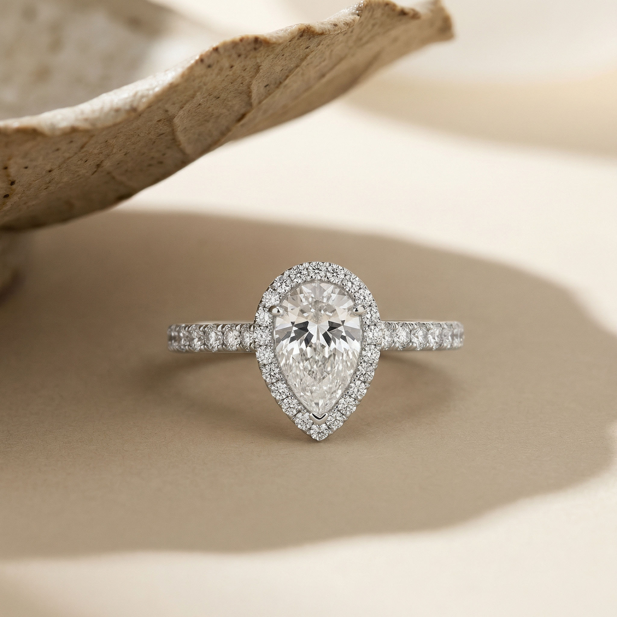 Graceful Solitaire Ring 2