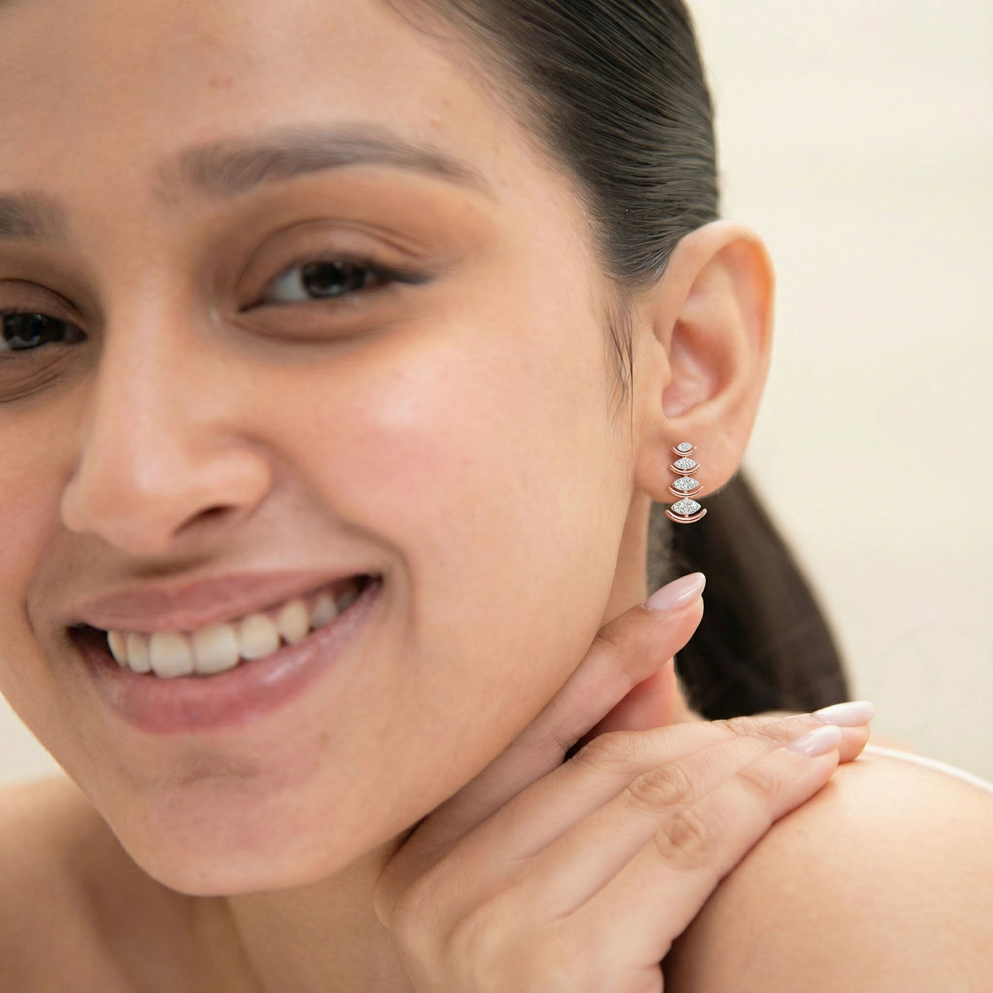 Crescent Cascade Stud hover