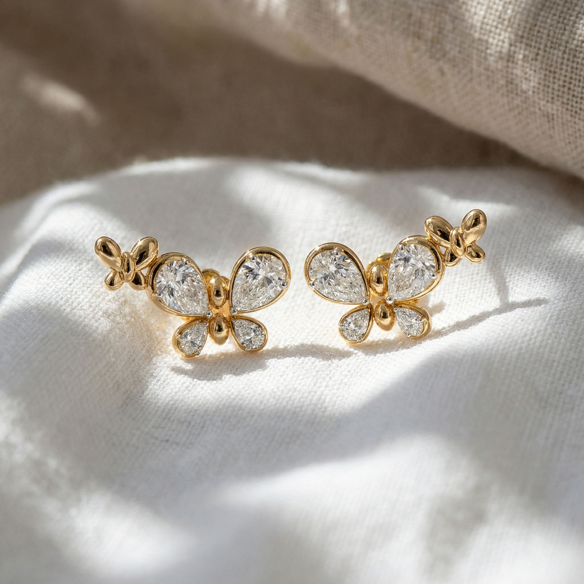 Duo Flutter Studs hover