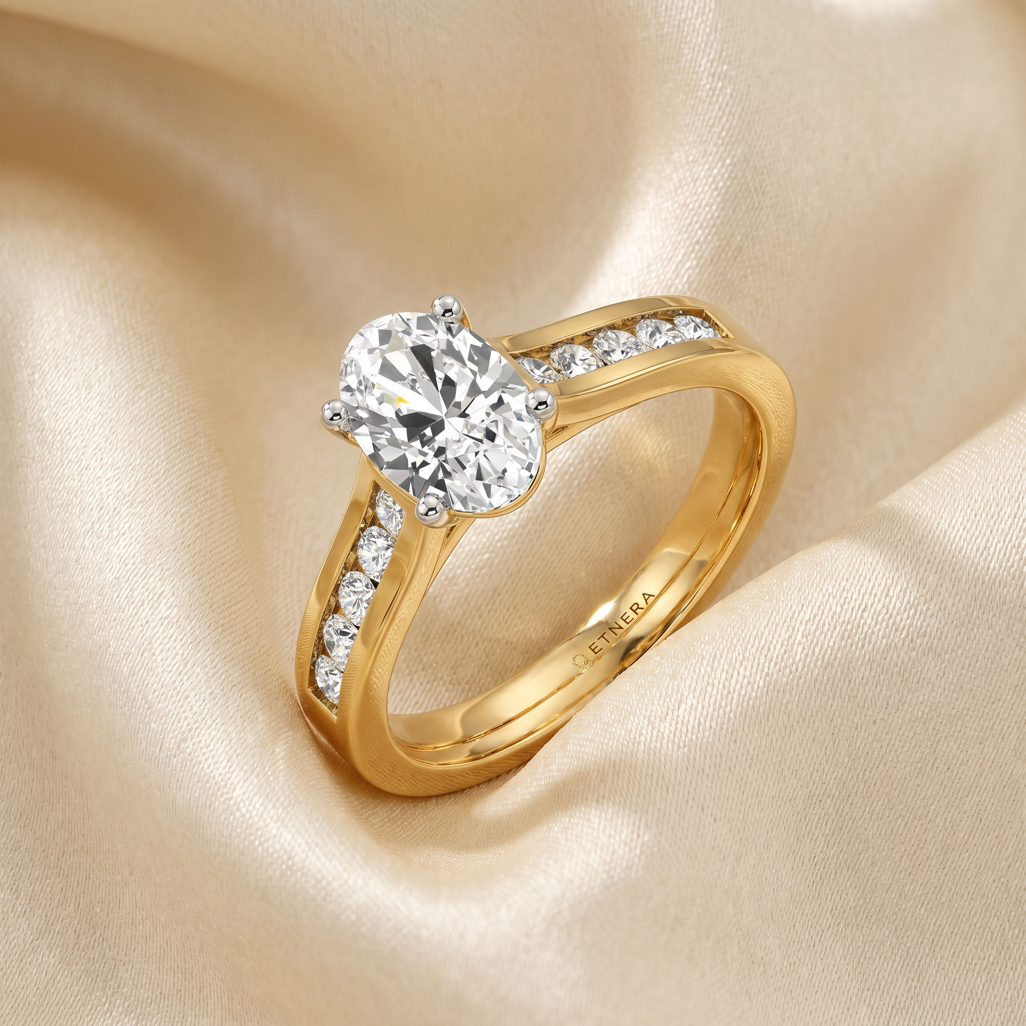 Lustre Lane Ring 2