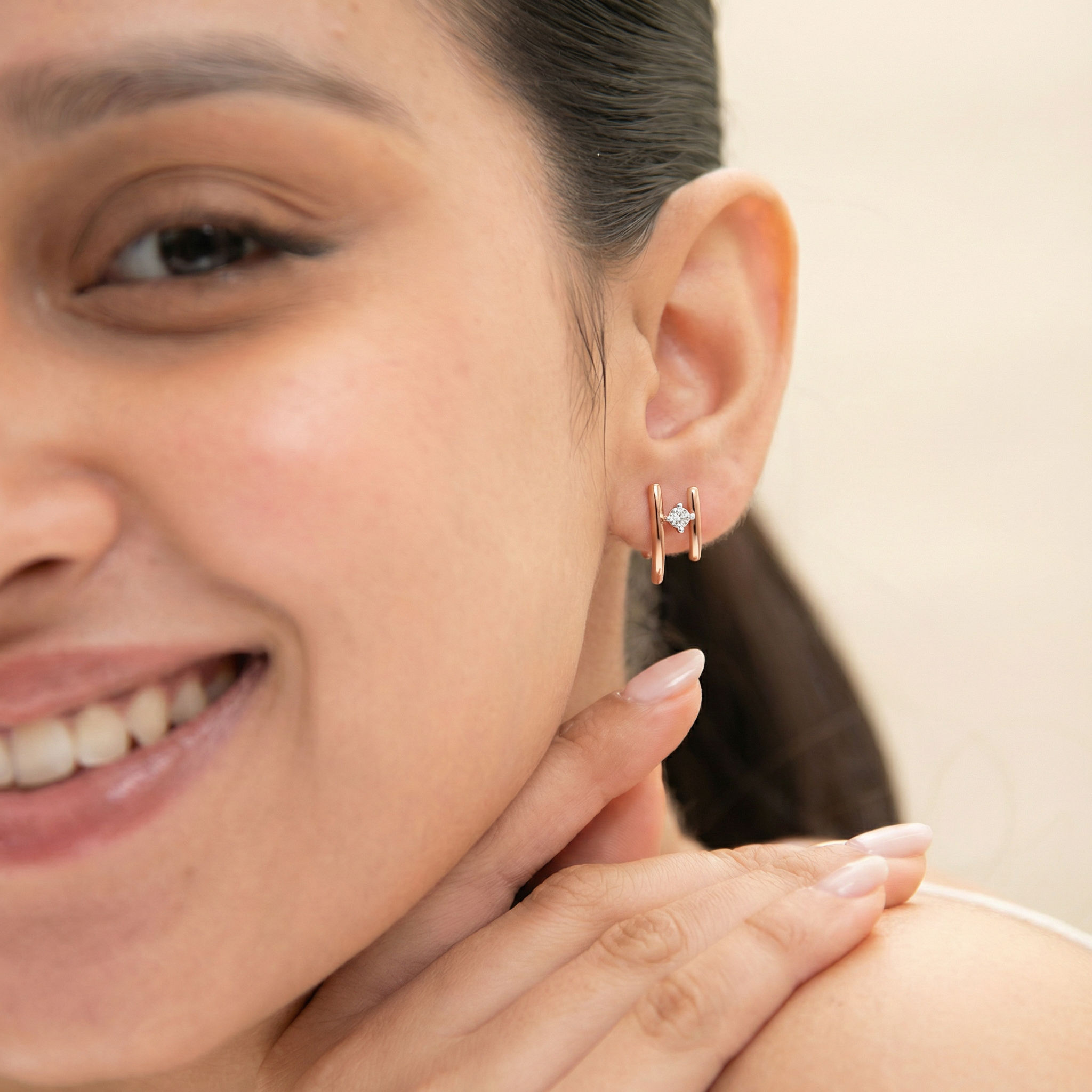 Parallel Gleam Studs hover