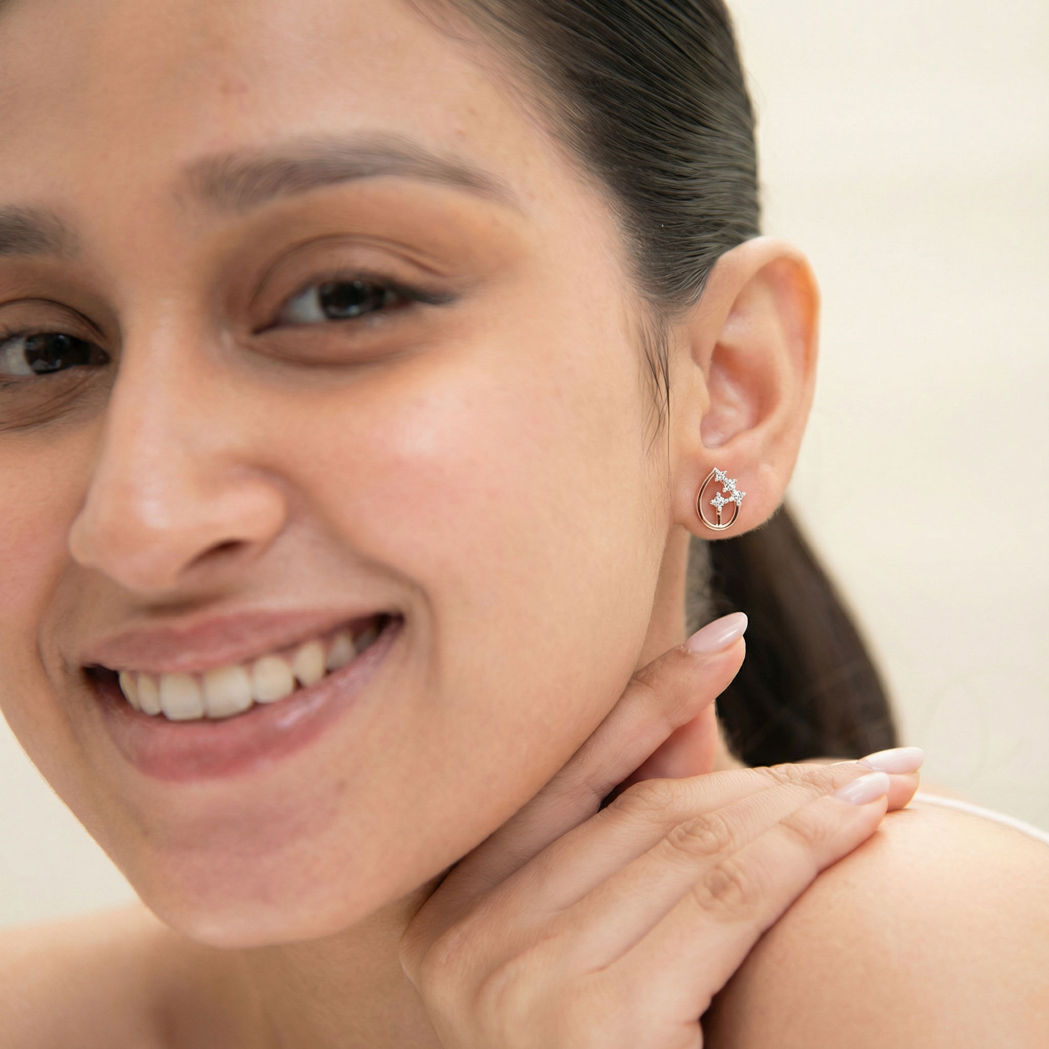 Radiant Loop Earrings 1