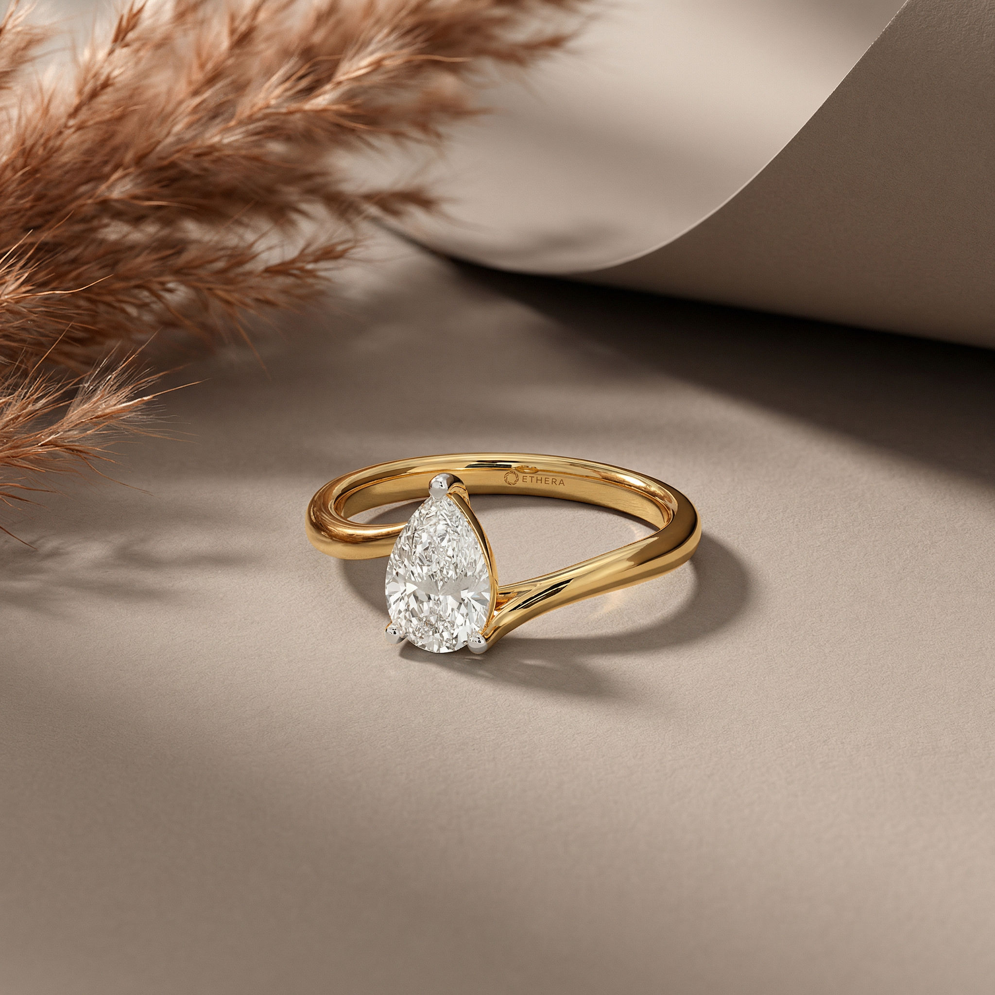 Rosette Dream Solitaire Ring 2