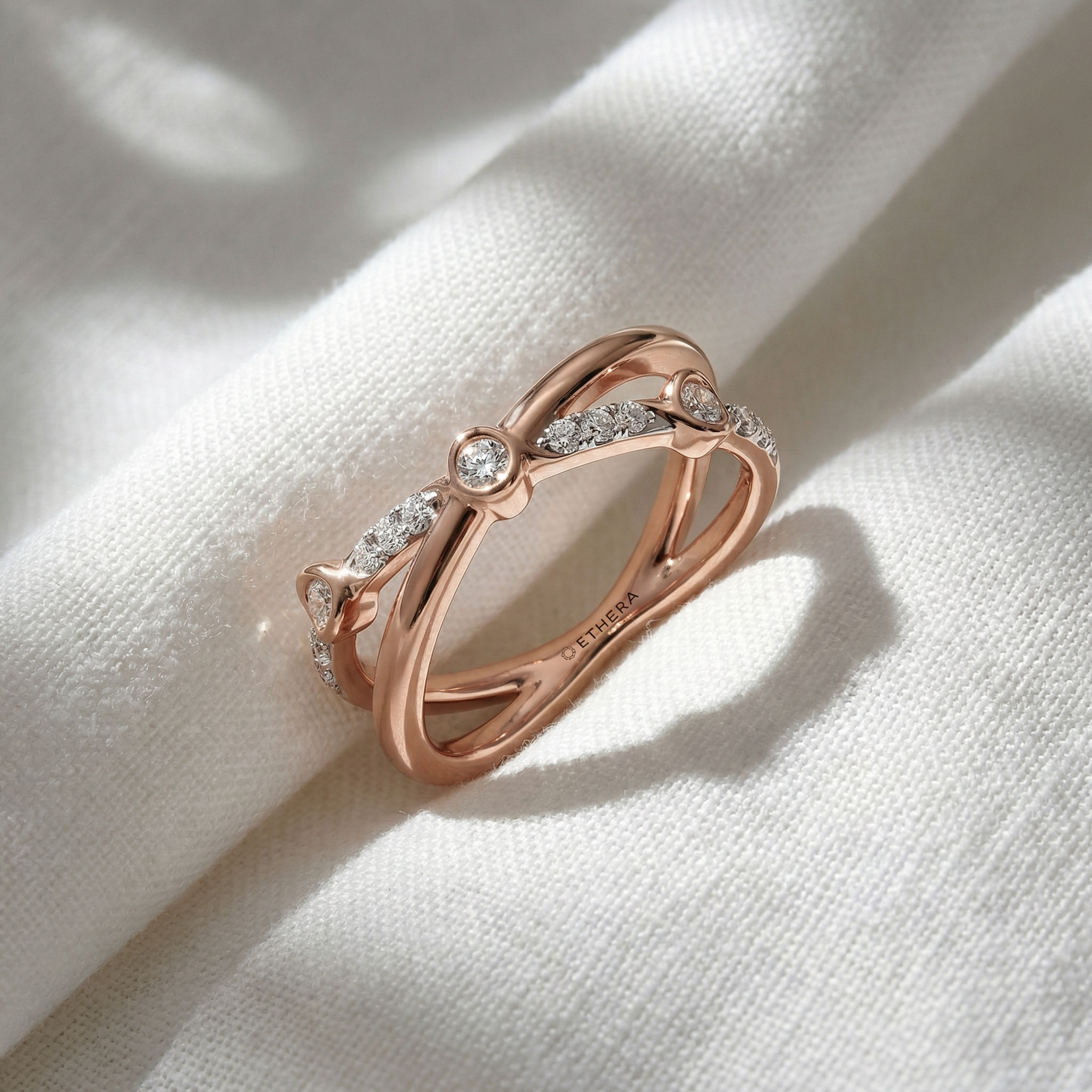 Twine Gleam Diamond Ring 2