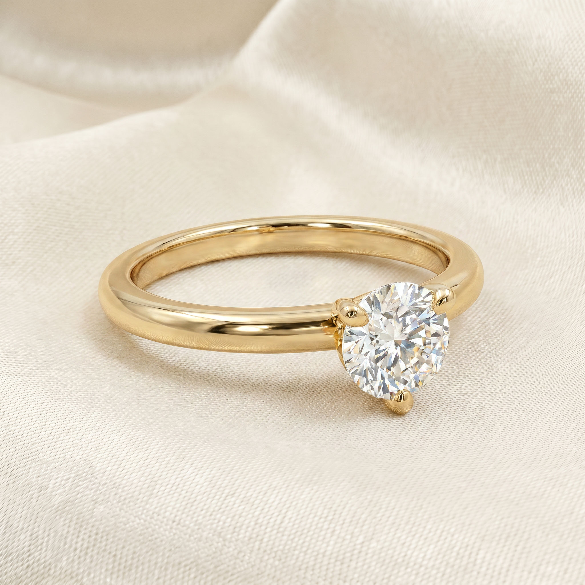 Tri-Clasp Solitaire Ring 2