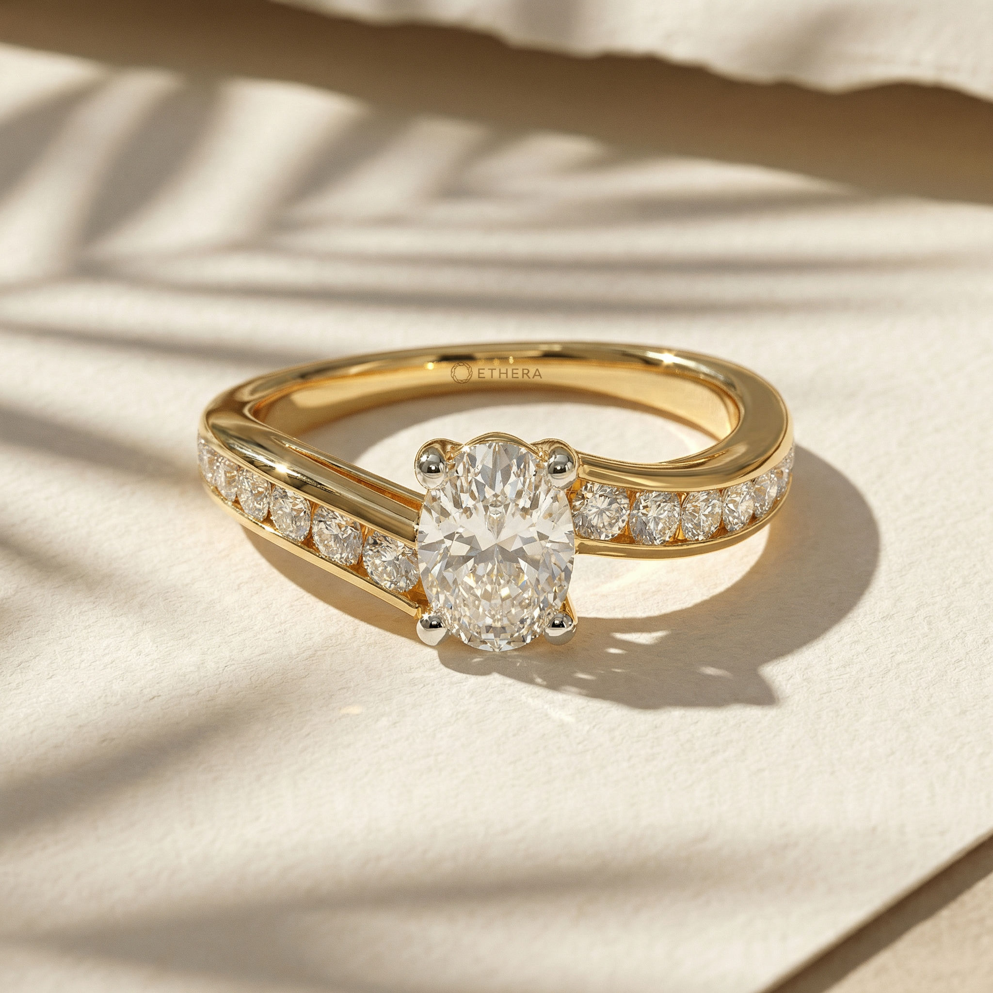 Stunner Solitaire Ring 2