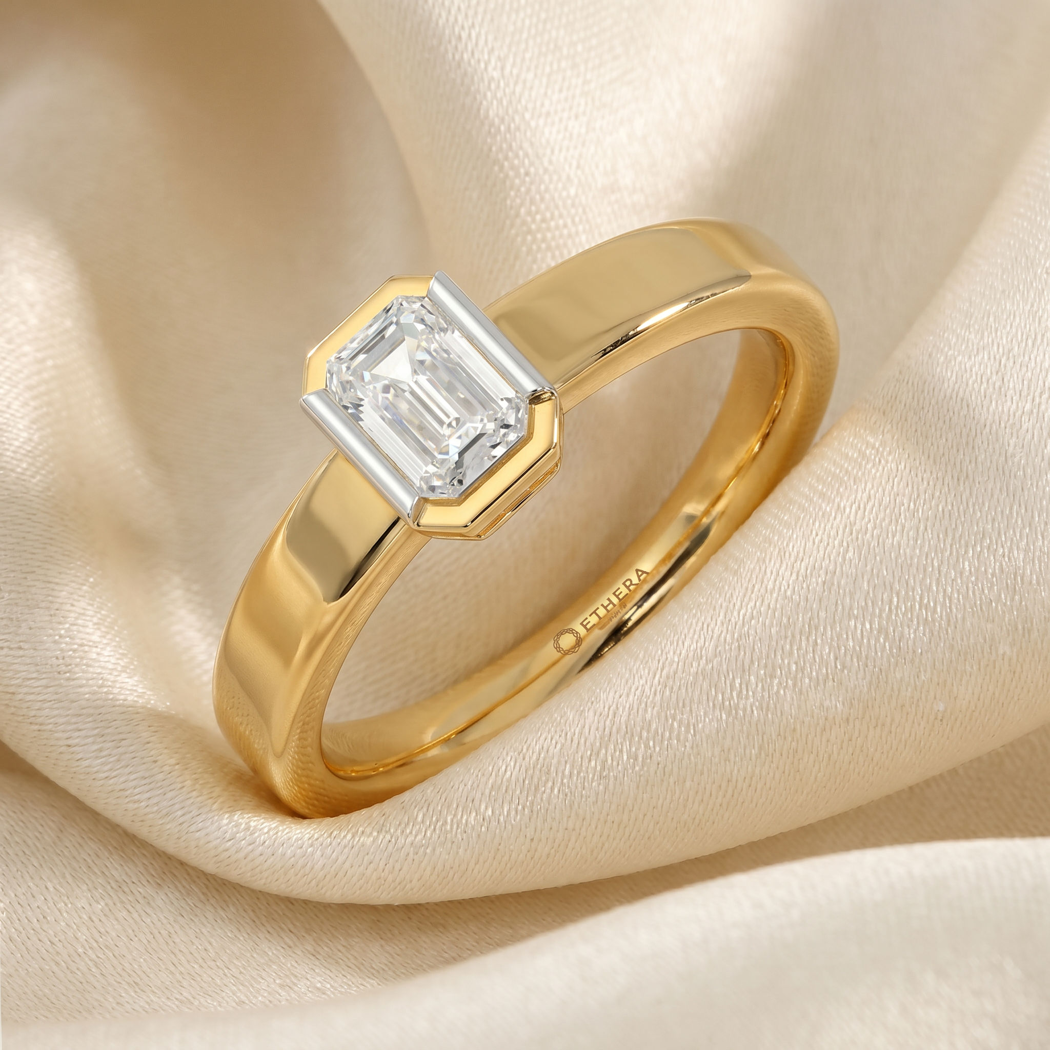 Eternal Emerald Solitaire Ring 2