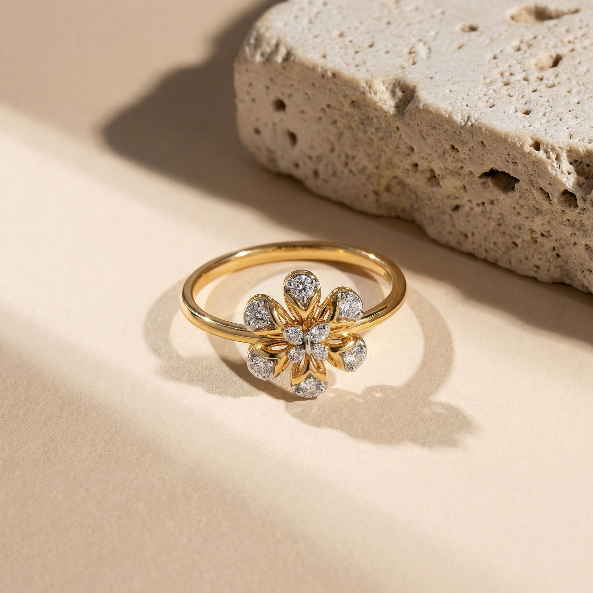 Petal Glow Diamond Ring 2